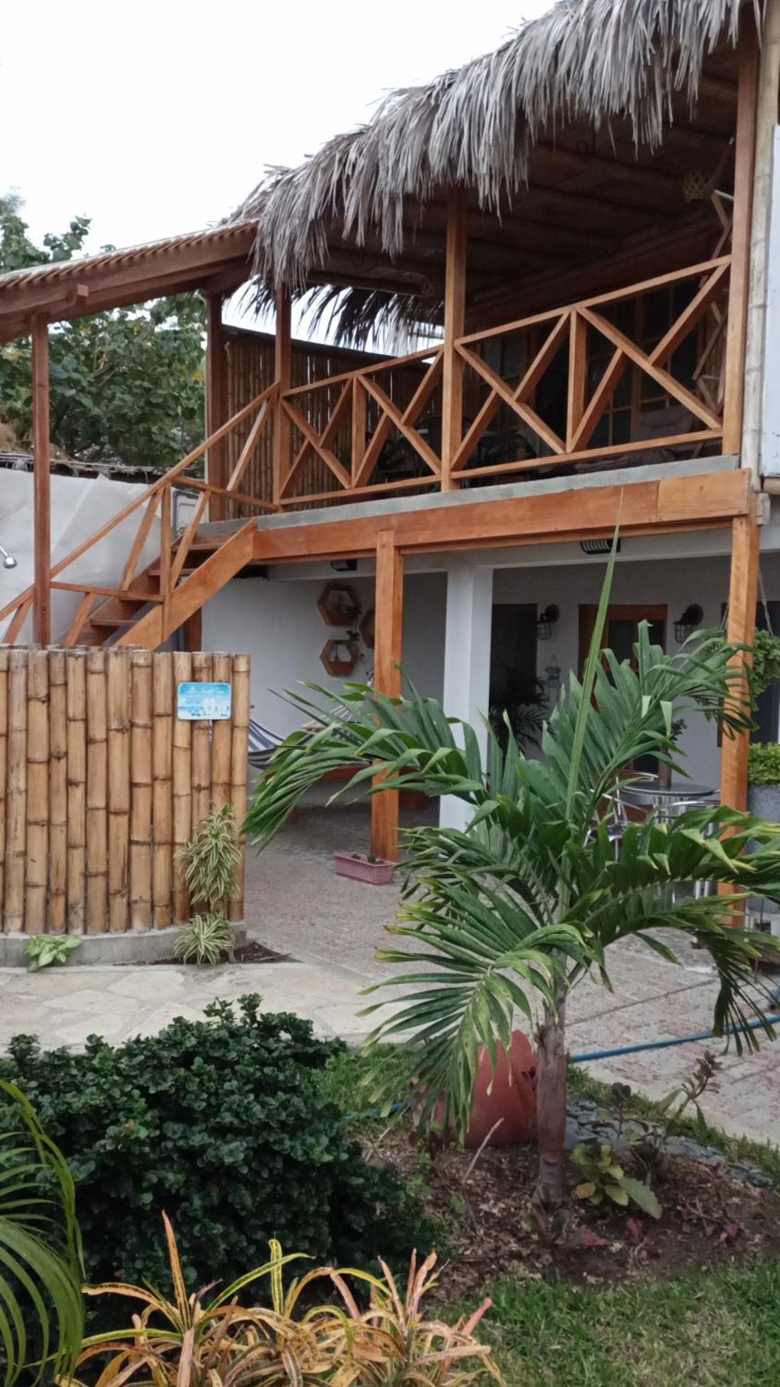 Costa Luna Aparthotel Vichayito Exterior foto